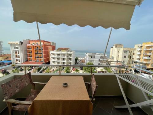 Seaview Apartments Right At The Beach