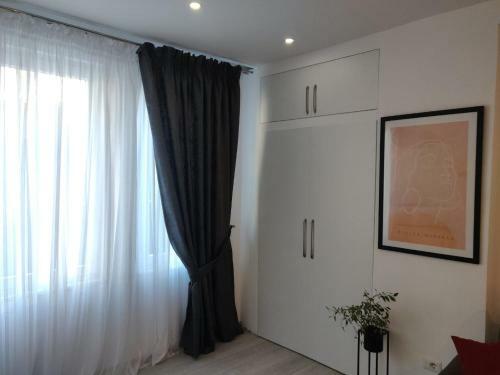 E&a Apartments Guesthouse