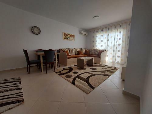 Bral Apartment 5