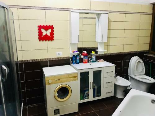 Apartamento Rruga Egnatia (Dovana Vogel)