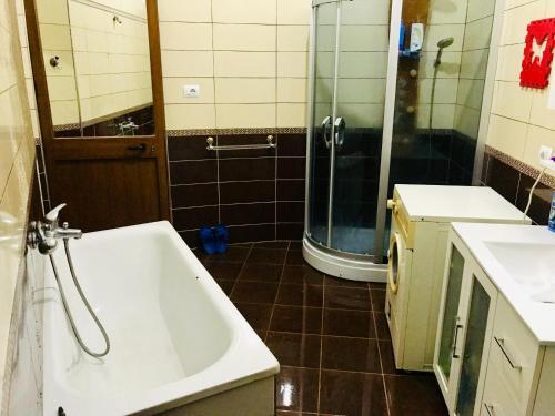 Apartamento Rruga Egnatia (Dovana Vogel)