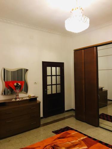 Apartamento Rruga Egnatia (Dovana Vogel)