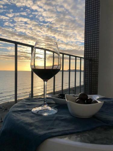 Viki Sea View Apartment