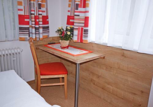 Hostal Pension Vocario