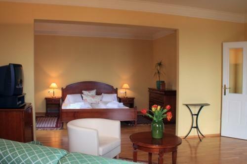 Sattlerhof Genie�erhotel & Weingut