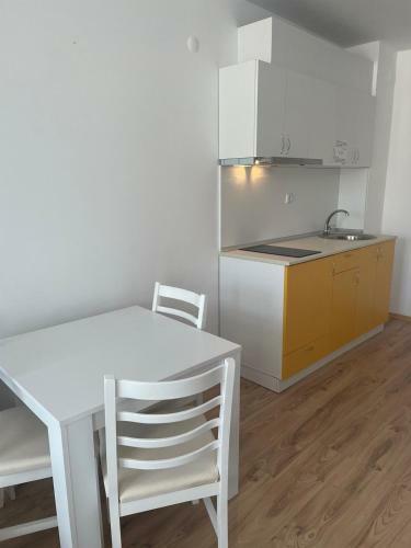 Sp Apartments Shato Aheloy