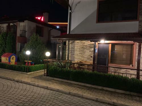 Panteli Apart House