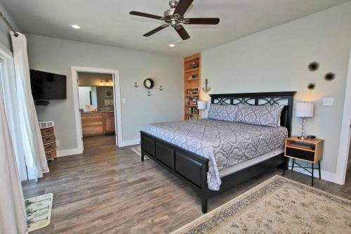 Serendipity Sands By Youngs Suncoast