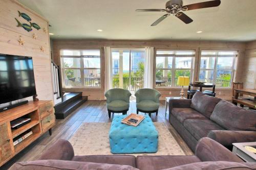 Serendipity Sands By Youngs Suncoast