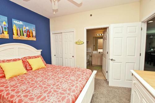 Crystal Shores West By Youngs Suncoast