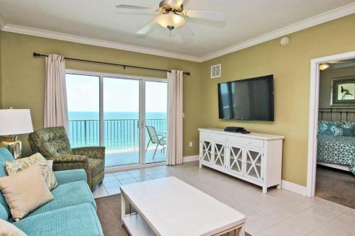 Crystal Shores West By Youngs Suncoast