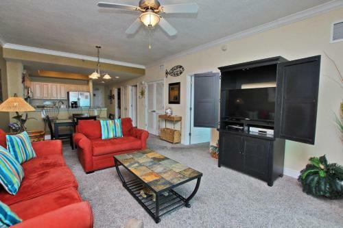 Crystal Shores West By Youngs Suncoast