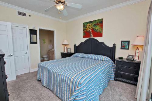 Crystal Shores West By Youngs Suncoast