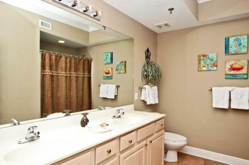 Crystal Shores West By Youngs Suncoast