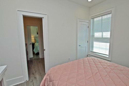 West Side Cottages Unit B By Youngs Suncoast