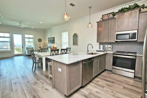 West Side Cottages Unit B By Youngs Suncoast