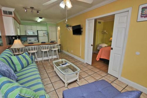 Cove By Youngs Suncoast