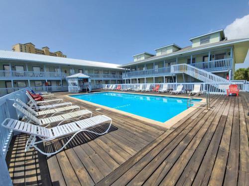 Cove By Youngs Suncoast