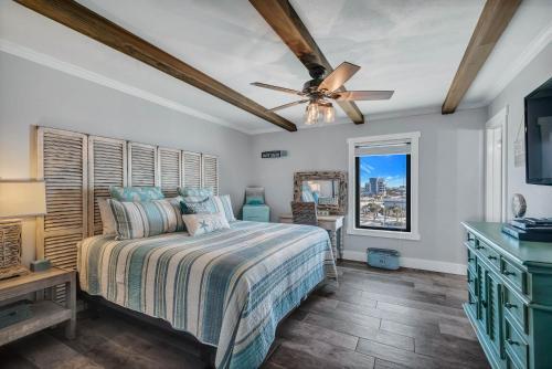 Island Winds East Unit 401