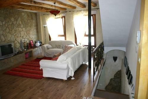 Casa De Pueblo En Miravet