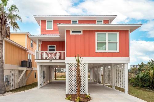 Coral Sunset Cottage