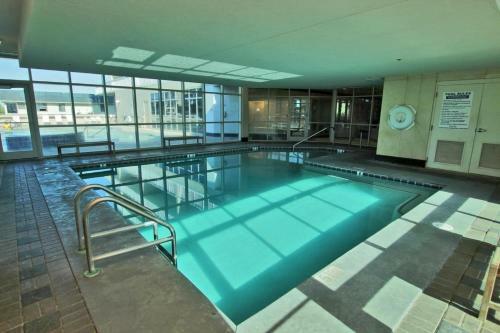 Crystal Tower 1801 By Youngs Suncoast