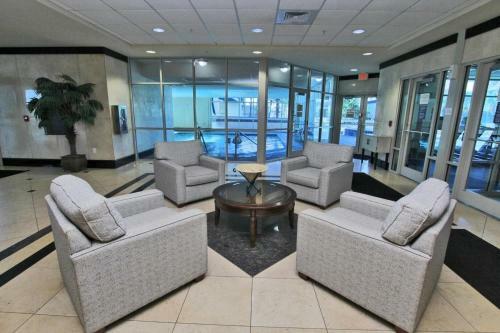 Crystal Tower 1608 By Youngs Suncoast