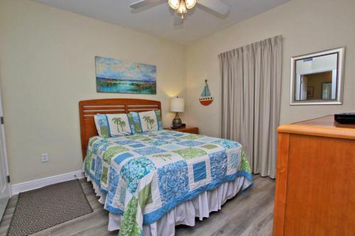 Crystal Tower 1608 By Youngs Suncoast