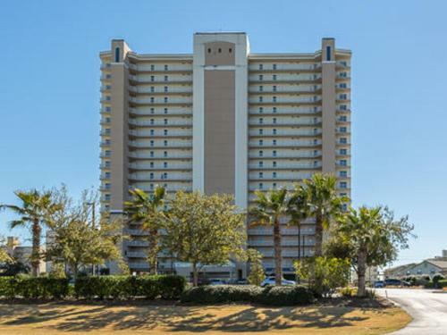 Crystal Tower 1205 By Youngs Suncoast