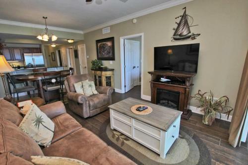 Crystal Tower 1205 By Youngs Suncoast