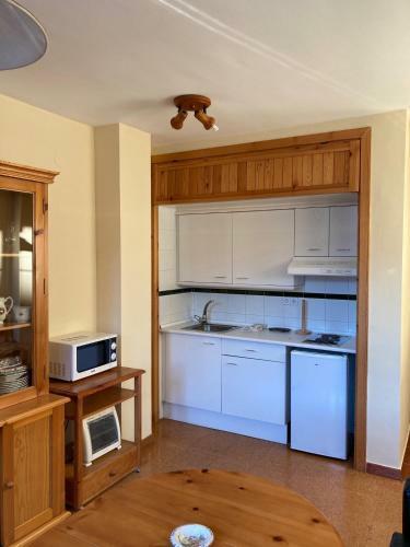 Apartamento Edif. Maribel Cerca De Pistas