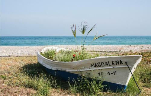 Stunning Apartment In Moncofa With 2 Bedrooms