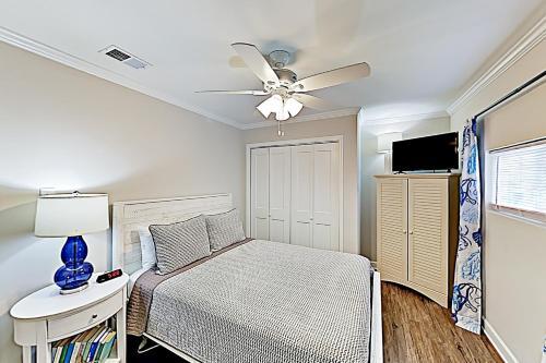 The Sand & Surf Beach House A