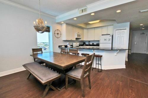 San Carlos 409 By Youngs Suncoast