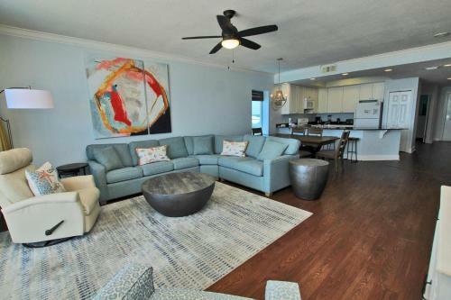 San Carlos 409 By Youngs Suncoast