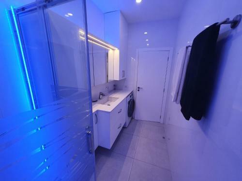 Elegant And Spacious Apartment With Sea Vieuw