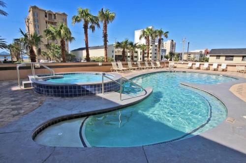 Crystal Tower 1101 By Youngs Suncoast
