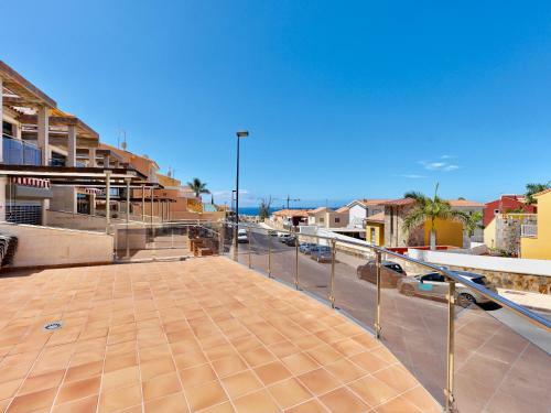 Apartamento Brand New Home With Sunset Terrace