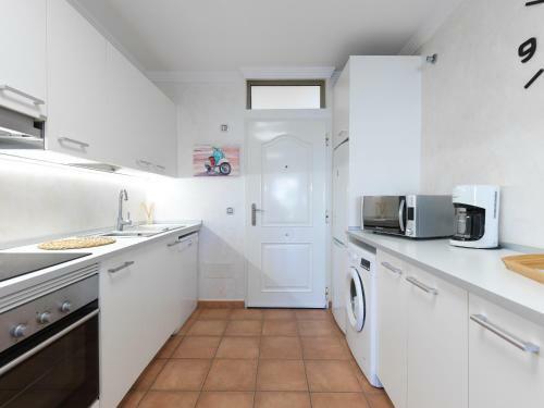 Apartamento Brand New Home With Sunset Terrace