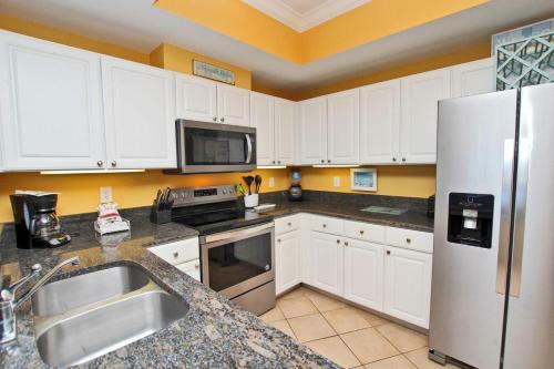 Crystal Tower 1809 By Youngs Suncoast
