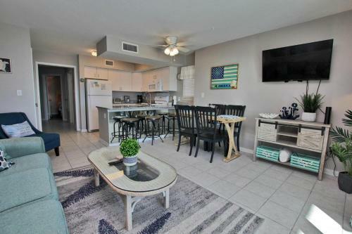 Seacrest 401 By Youngs Suncoast