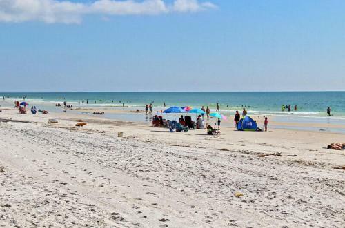 Seacrest 401 By Youngs Suncoast