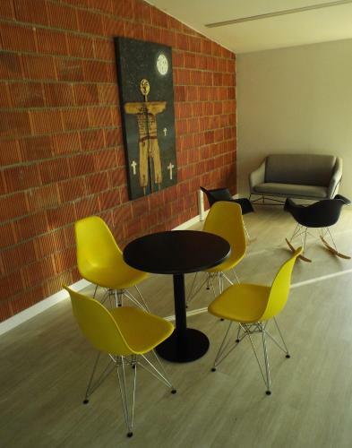 Albergue Santiago 15 Monforte