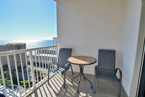 Crystal Tower 1102 By Youngs Suncoast