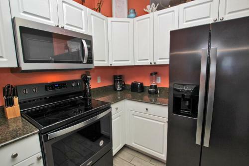 Legacy 102 By Youngs Suncoast
