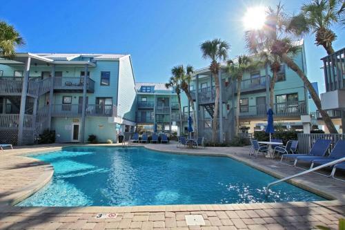 Ocean Reef 304 By Youngs Suncoast