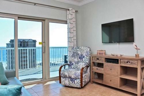 Crystal Tower 806 By Youngs Suncoast