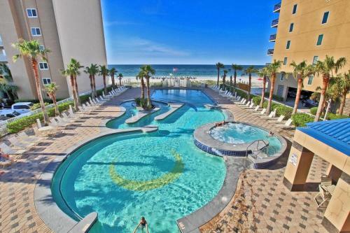 Crystal Tower 806 By Youngs Suncoast
