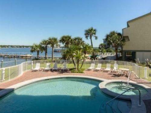Bel Sole Penthouse 1801 By Youngs Suncoast