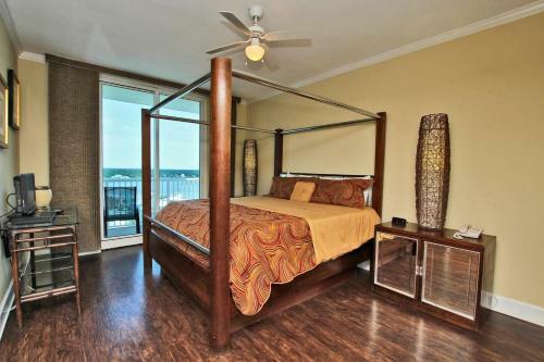 Sanibel By Youngs Suncoast